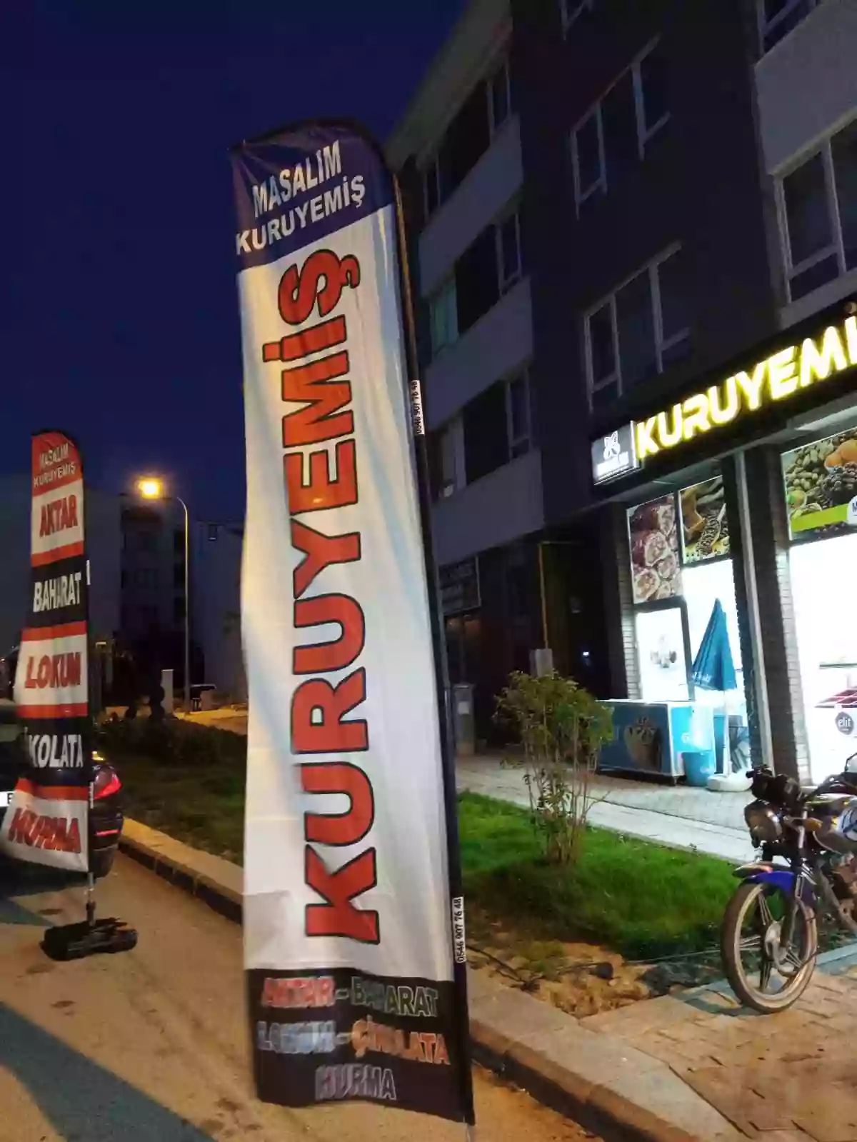 Kuruyemişçi Olta Bayrak Örnekleri
