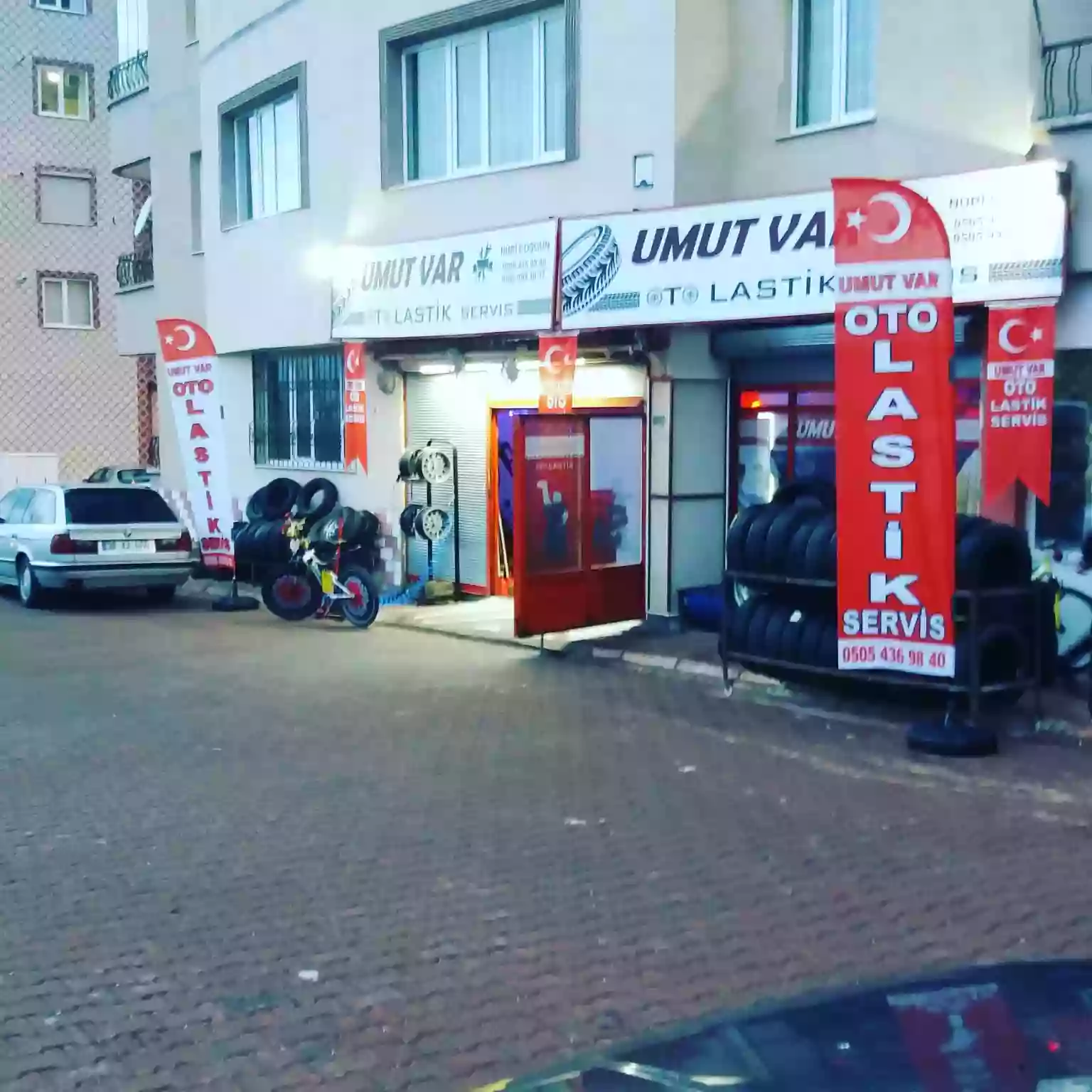 Oto Lastikçi Olta Bayrak Örnekleri